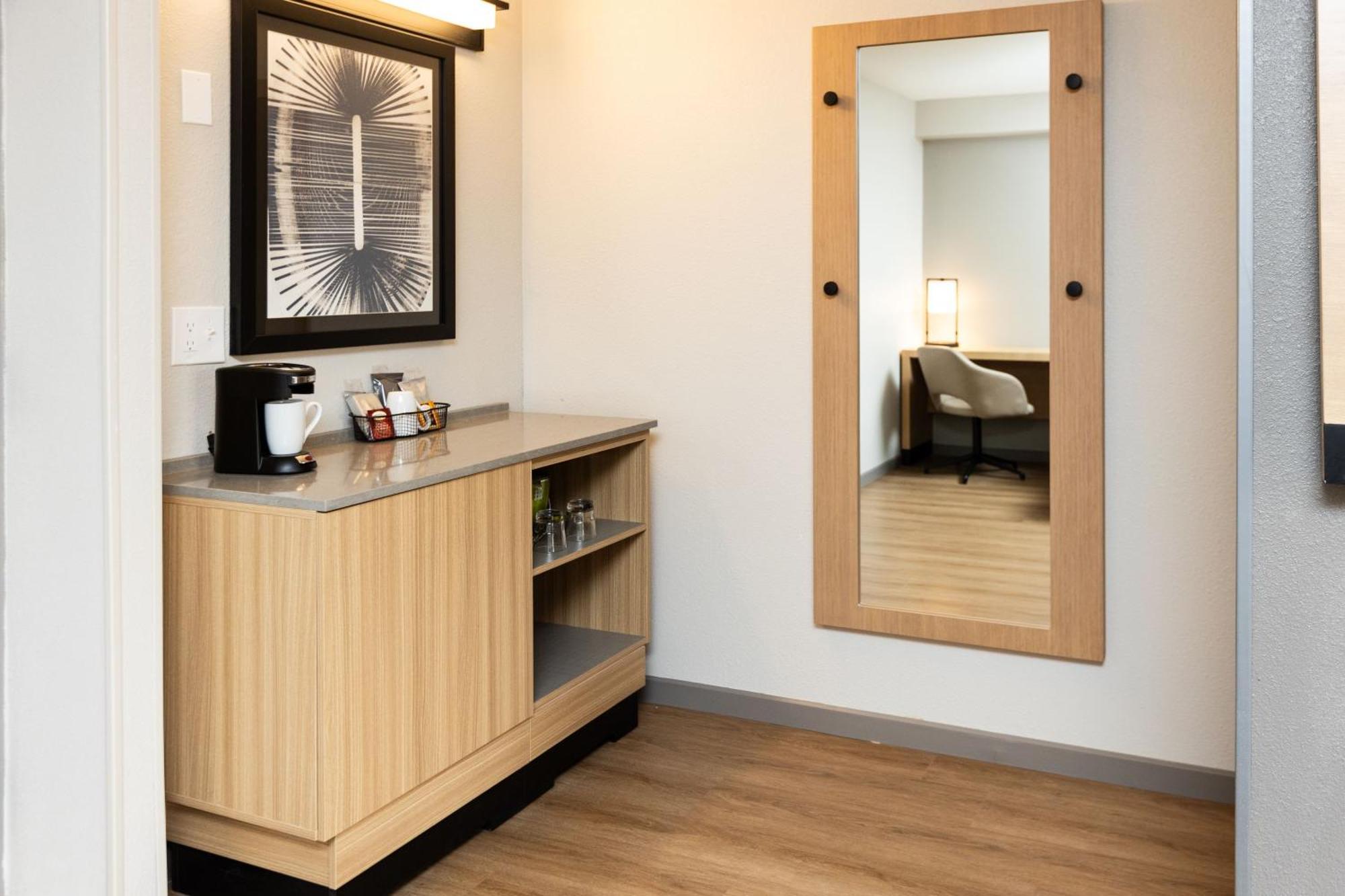 Hyatt Place Charlotte Arrowood Екстер'єр фото