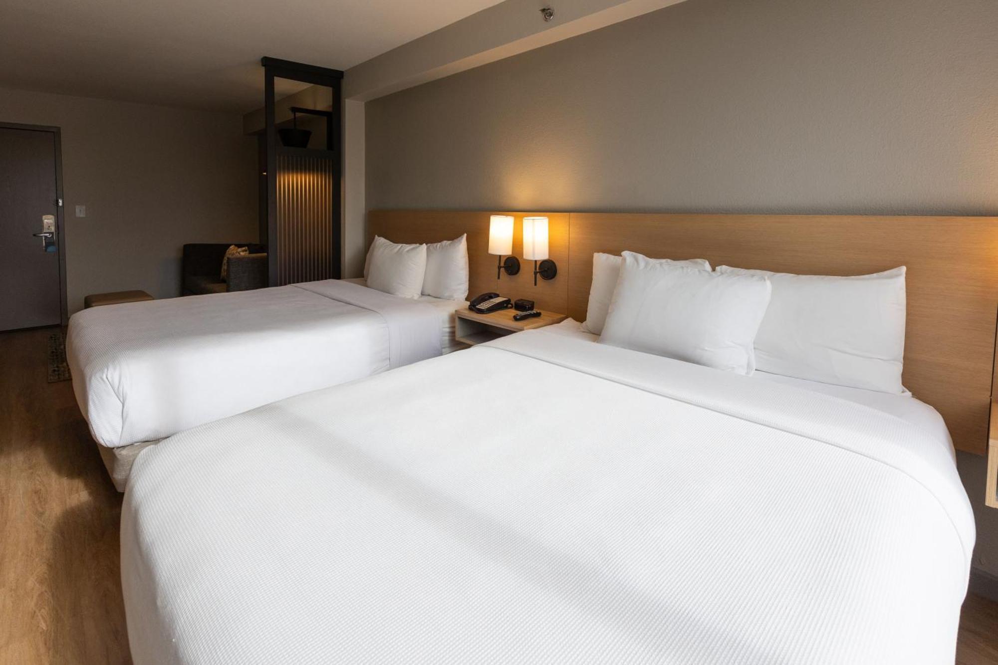 Hyatt Place Charlotte Arrowood Екстер'єр фото