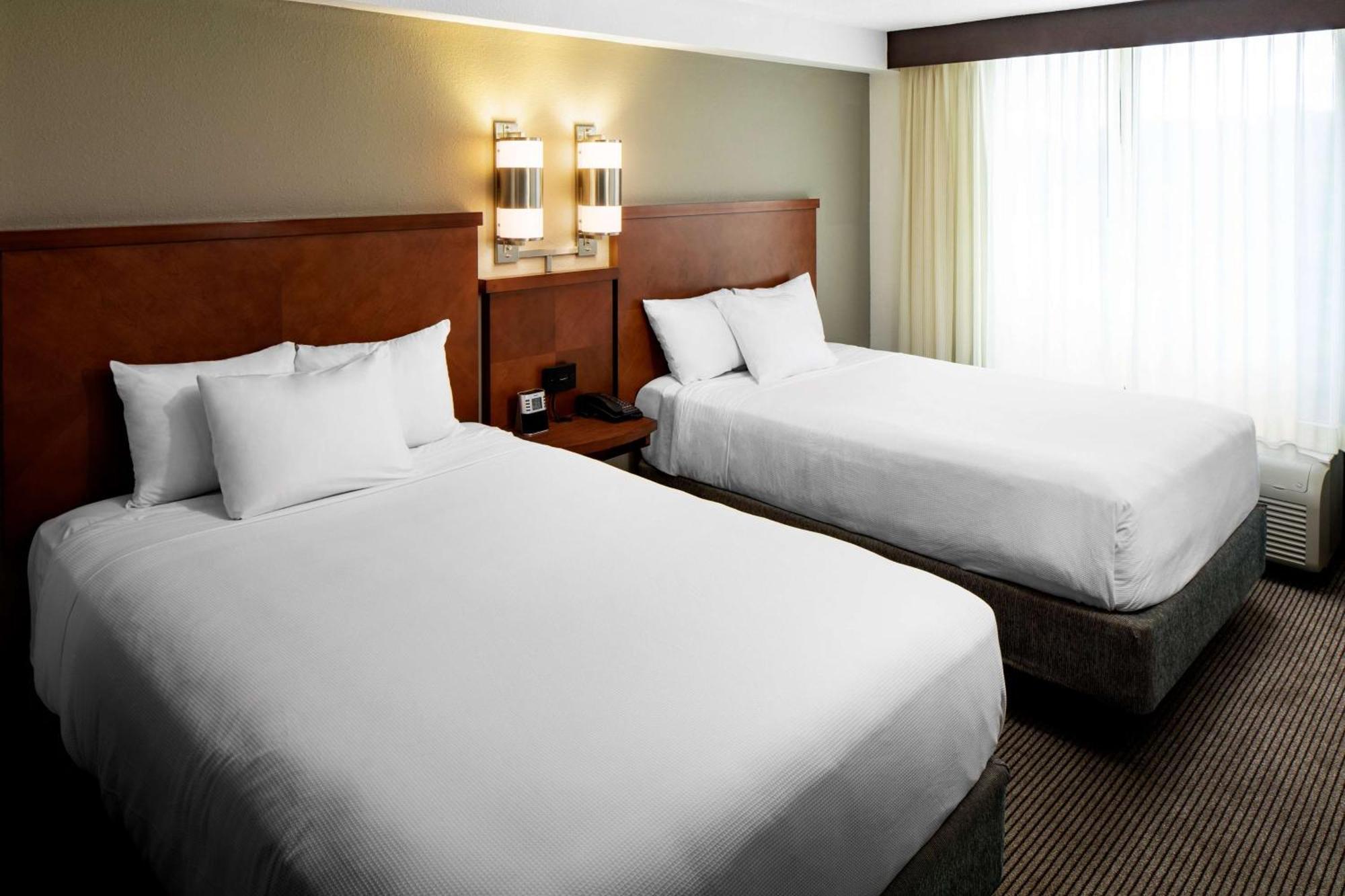 Hyatt Place Charlotte Arrowood Екстер'єр фото